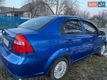 Авто Chevrolet Aveo 2011 № 7770074