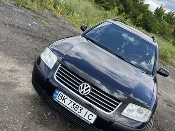 Авто Volkswagen Passat 2002 № 7770276