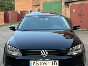 Авто Volkswagen Jetta 2011 № 7770307