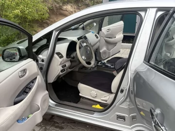Авто Nissan Leaf 2011 № 7770377