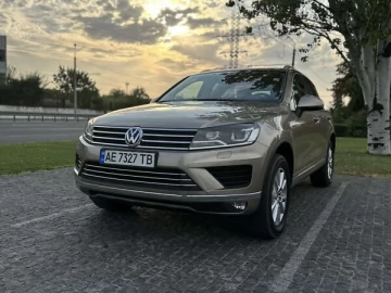 Авто Volkswagen Touareg 2016 № 7770379