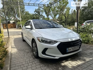 Авто Hyundai Elantra 2018 № 7770415