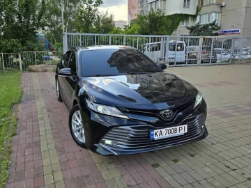 Авто Toyota Camry 2019 № 7770684
