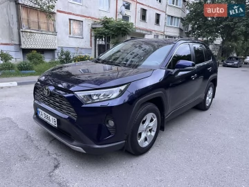 Авто Toyota Rav4 2021 № 7770688