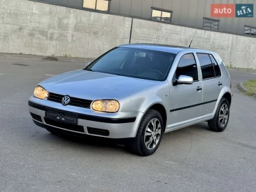 Авто Volkswagen Golf 2003 № 7770705