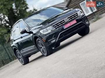 Авто Volkswagen Tiguan 2018 № 7770759