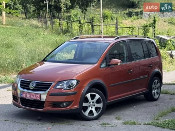 Авто Volkswagen Touran 2007 № 7770829