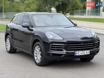 Авто Porsche Cayenne 2018 № 7770897
