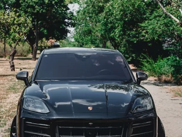 Авто Porsche Cayenne 2023 № 7770902