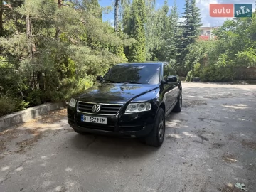 Авто Volkswagen Touareg 2005 № 7770947
