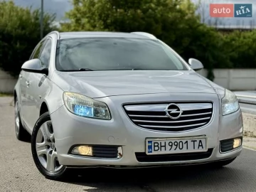 Авто Opel Insignia 2010 № 7770950