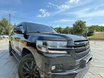 Авто Toyota Land Cruiser 2017 № 7771038