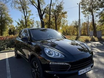 Авто Porsche Cayenne 2011 № 7771115