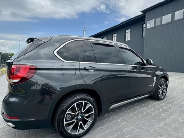 Авто BMW X5 2018 № 7771131