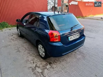 Авто Toyota Corolla 2005 № 7771174