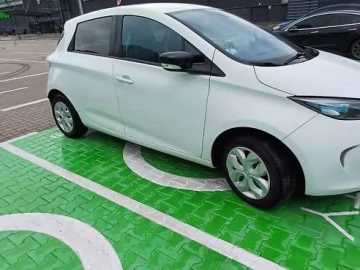 Авто Renault Zoe 2015 № 7771206