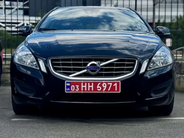 Авто Volvo V60 2011 № 7771247