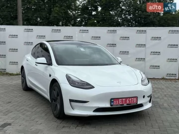 Авто Tesla Model 3 2022 № 7771281