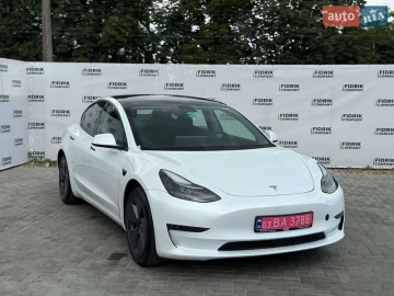 Авто Tesla Model 3 2023 № 7771282