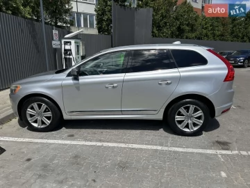 Авто Volvo Xc60 2017 № 7771296