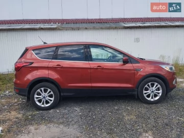 Авто Ford Escape 2018 № 7771463
