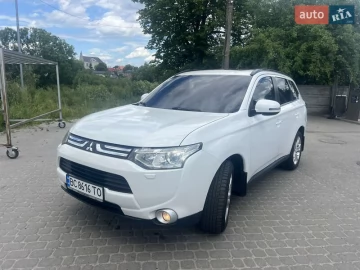 Авто Mitsubishi Outlander 2012 № 7771473
