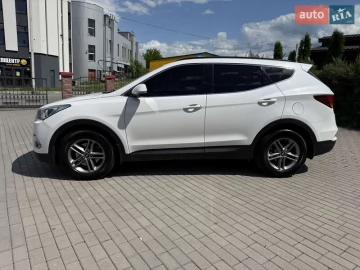 Авто Hyundai Santa Fe 2016 № 7771504