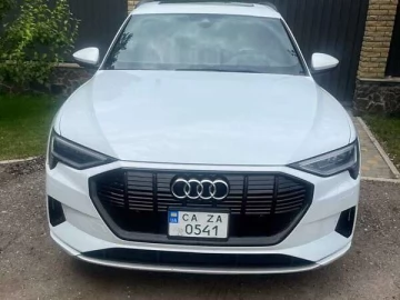 Авто Audi E-Tron 2021 № 7771530