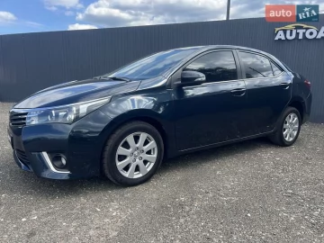 Авто Toyota Corolla 2015 № 7771680