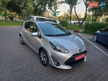 Авто Toyota Aqua 2019 № 7771684