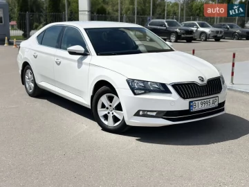 Авто Skoda Superb 2015 № 7771702