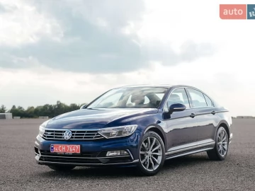 Авто Volkswagen Passat 2018 № 7771711