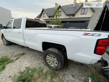 Авто Chevrolet Silverado 2017 № 7771737