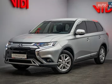 Авто Mitsubishi Outlander 2018 № 7771927