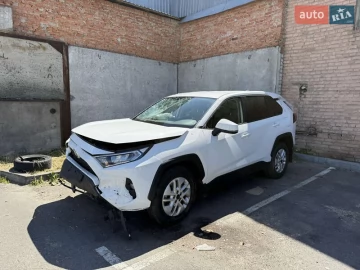Авто Toyota Rav4 2021 № 7772107