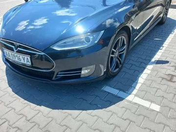 Авто Tesla Model S 2014 № 7772109