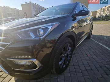 Авто Hyundai Santa Fe 2016 № 7772129