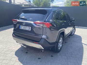 Авто Toyota Rav4 2023 № 7772168