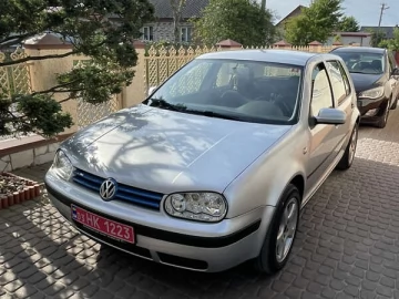 Авто Volkswagen Golf 2001 № 7772191