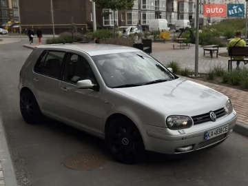 Авто Volkswagen Golf 2001 № 7772230