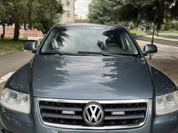 Авто Volkswagen Touareg 2005 № 7772270
