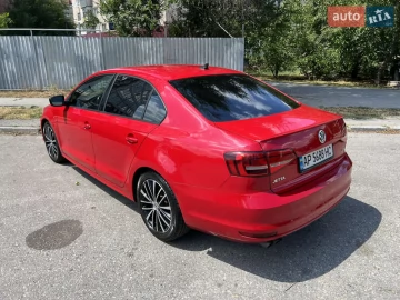 Авто Volkswagen Jetta 2015 № 7772347