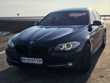 Авто BMW 5 Series 2013 № 7772368
