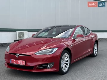 Авто Tesla Model S 2018 № 7772620
