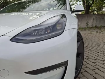 Авто Tesla Model 3 2021 № 7772624
