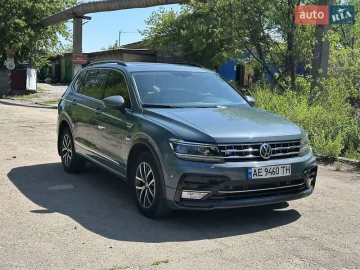 Авто Volkswagen Tiguan 2020 № 7772819