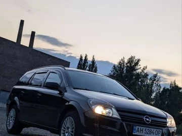 Авто Opel Astra 2005 № 7772896