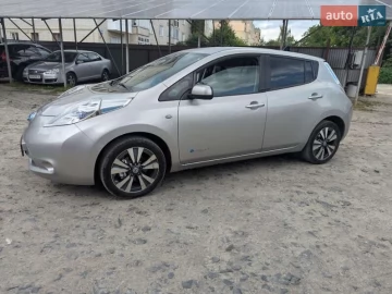 Авто Nissan Leaf 2014 № 7772905