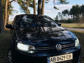 Авто Volkswagen Polo 2011 № 7772949