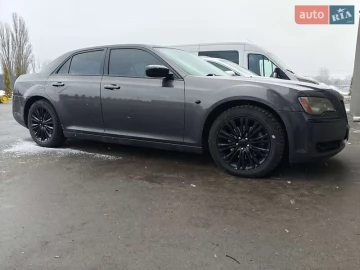 Авто Chrysler 300C 2013 № 7773213